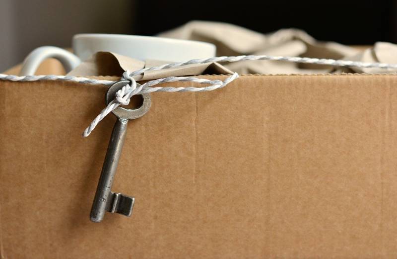 Expert en transport pour la livraison de mobilier pour déménagement proche Marseille (13) et ses alentours, expert en téléphonie d'entreprise dans le sud de la france, spécialiste de la téléphonie pour profession à Avignon (84), comment installer des tél